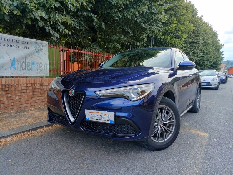 Alfa Romeo Stelvio - 18