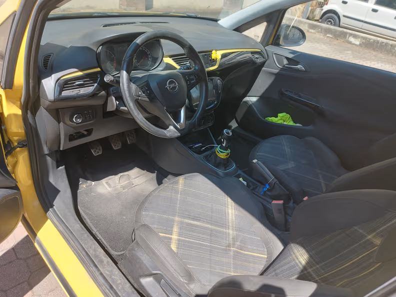 Opel Corsa - 11