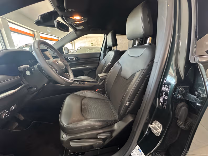 Jeep Compass - 7