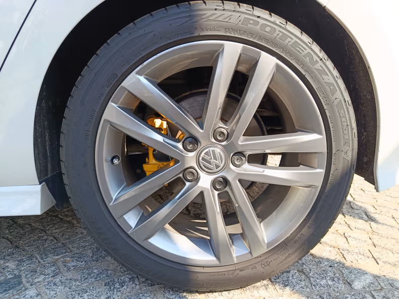 VW Golf - 19