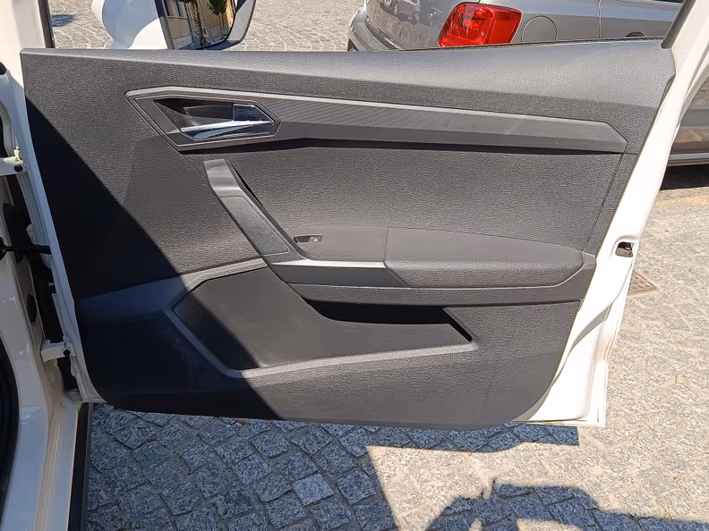 Seat Arona - 27