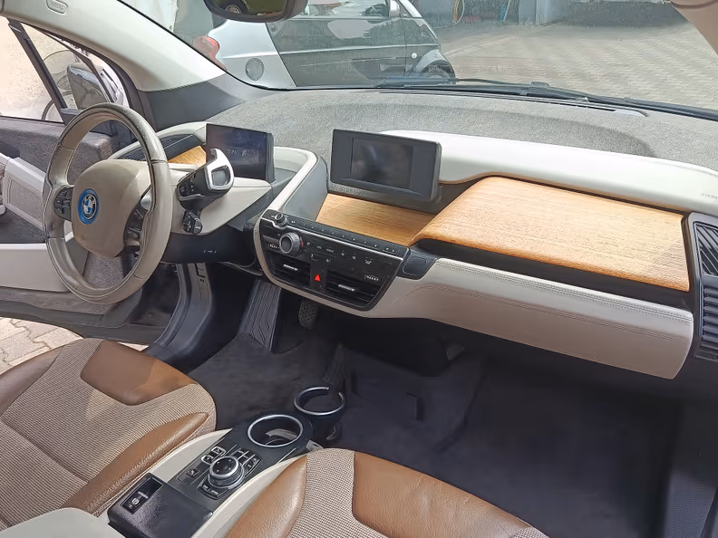 BMW i3 - 10