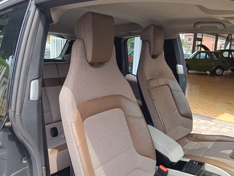 BMW i3 - 12