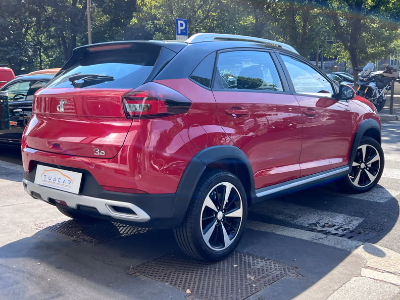 DR Automobiles DR3 - 5