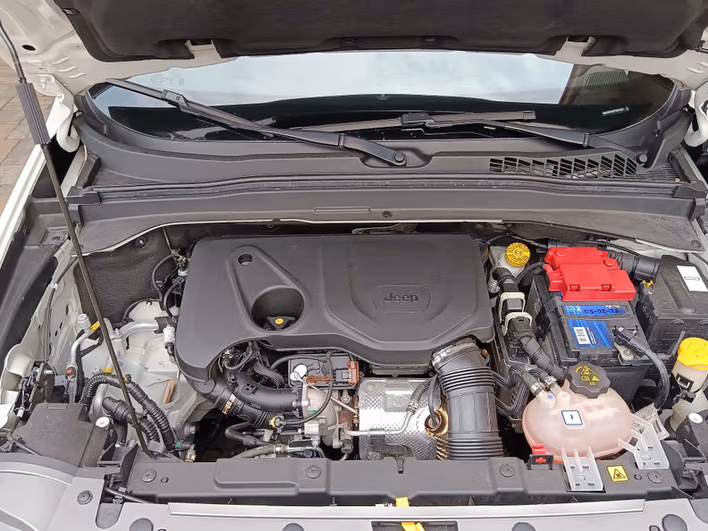Jeep Renegade - 35