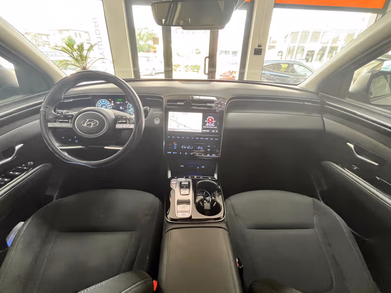 Hyundai Tucson - 13