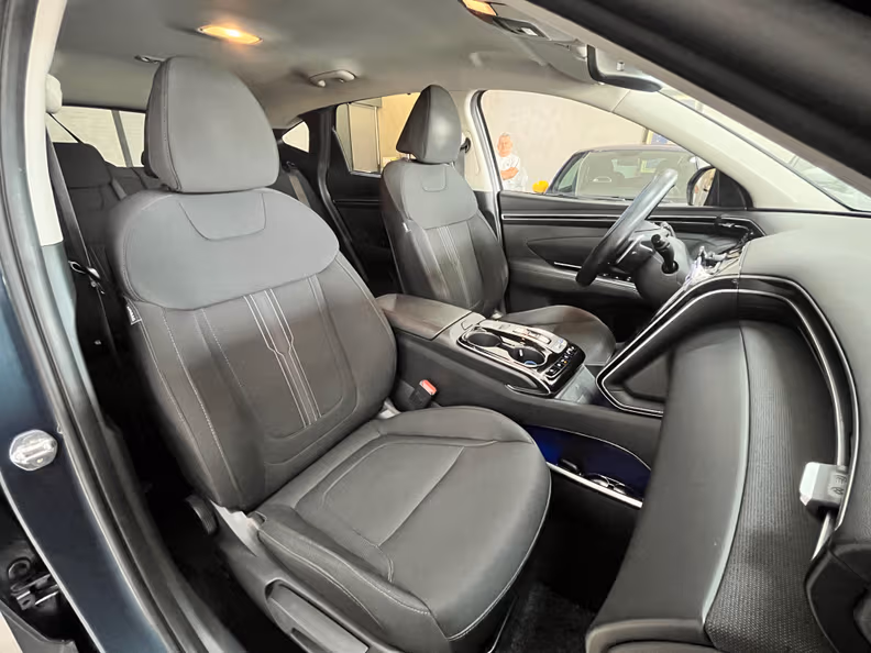Hyundai Tucson - 16