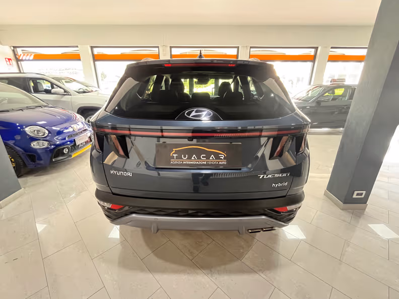 Hyundai Tucson - 4