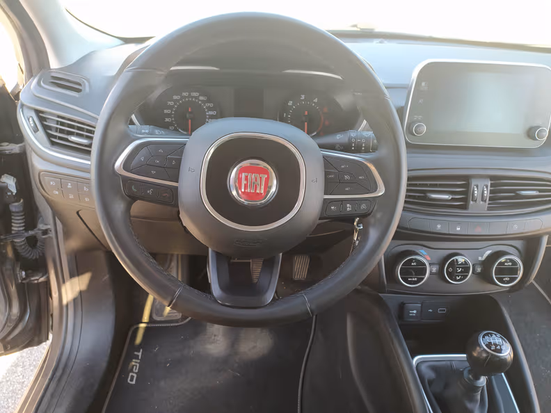 Fiat Tipo - 50