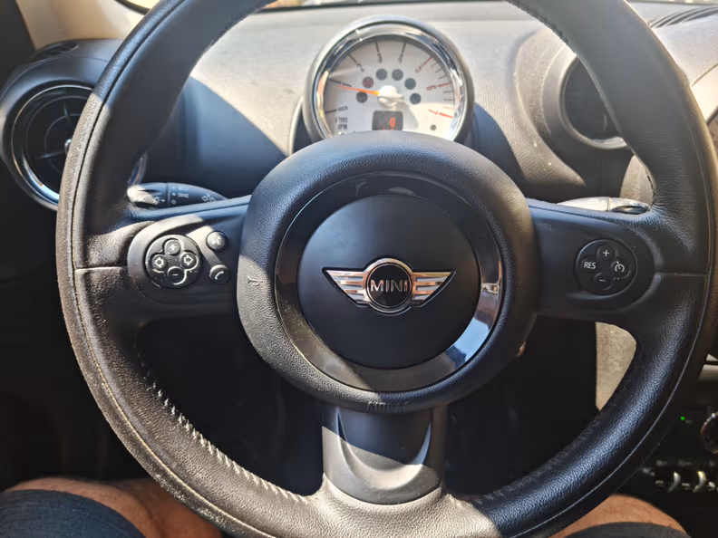 MINI Countryman - 18