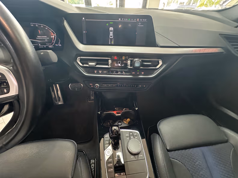BMW 2 series - 12