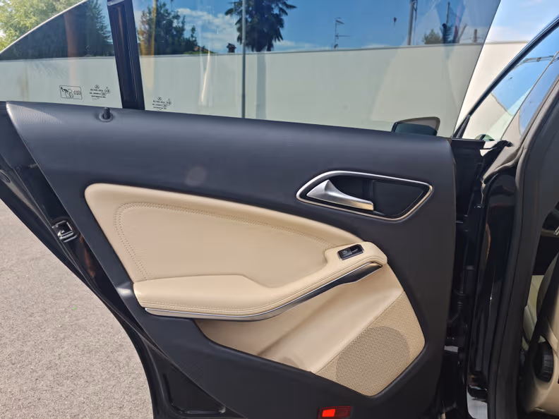 Mercedes-Benz CLA-Class - 18
