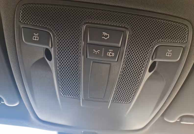 Mercedes-Benz CLA-Class - 37