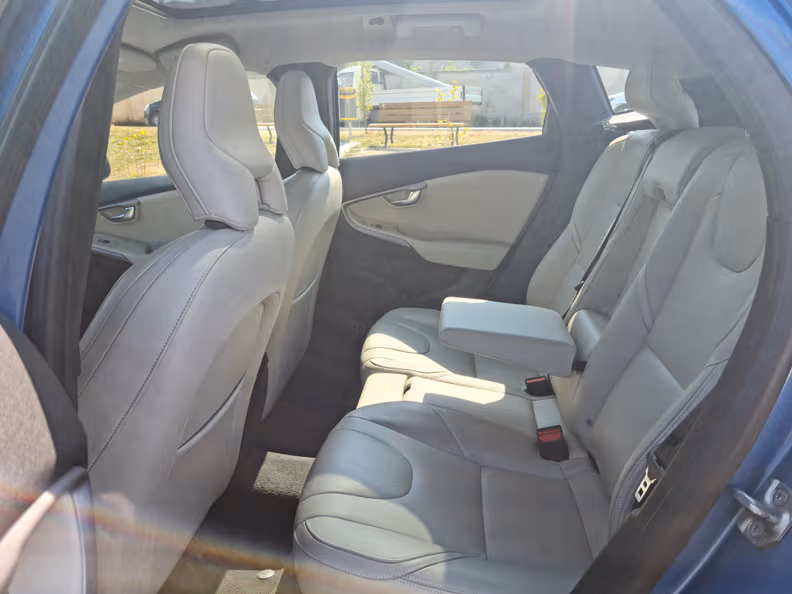 Volvo V40 - 27