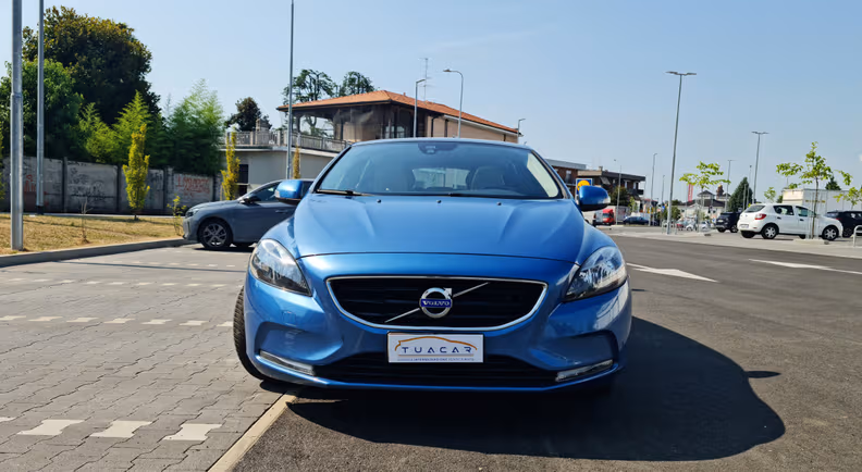 Volvo V40 - 2