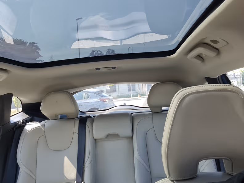 Volvo V40 - 43