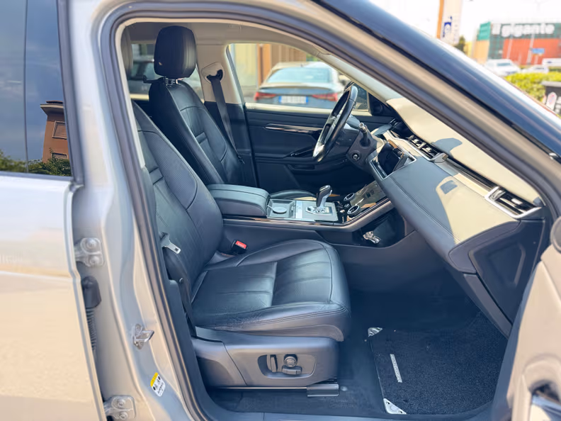 Land Rover Range Rover Evoque - 27
