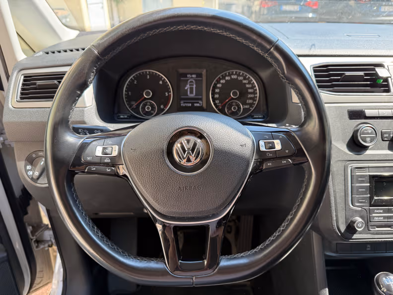 VW Caddy - 20