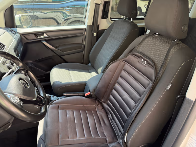 VW Caddy - 29