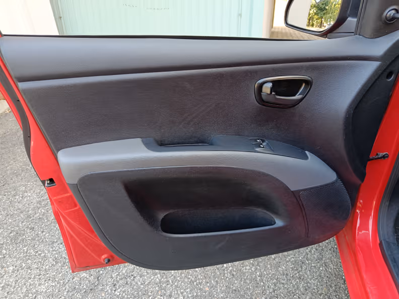 Hyundai i10 - 25