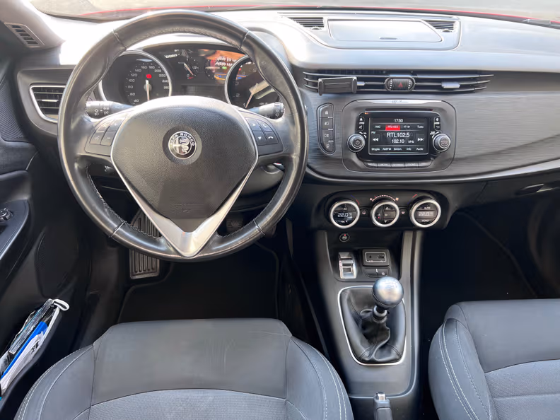 Alfa Romeo Giulietta - 9
