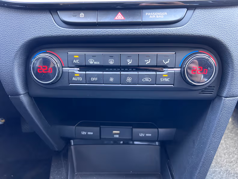 Kia XCeed - 15