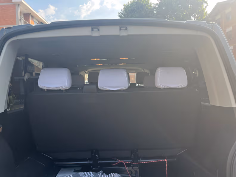 VW Caravelle - 23