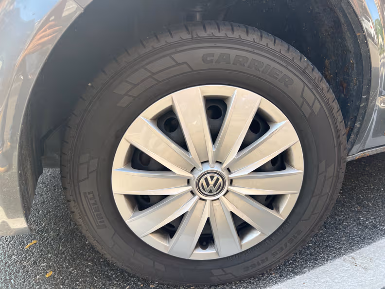VW Caravelle - 13