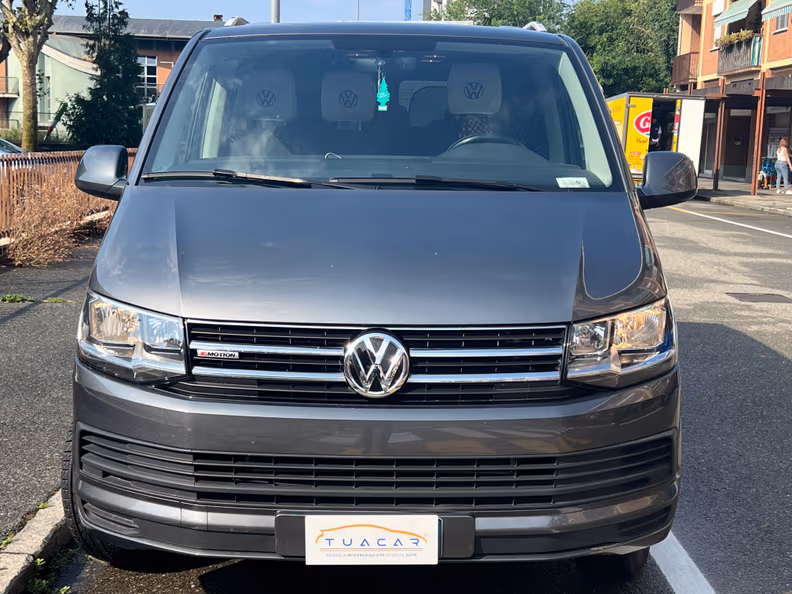 VW Caravelle - 2