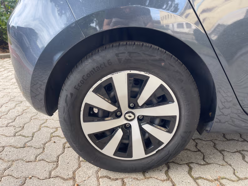 Renault Clio - 45