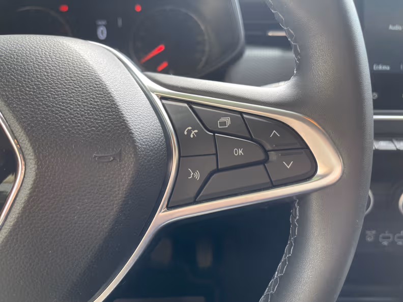 Renault Clio - 18