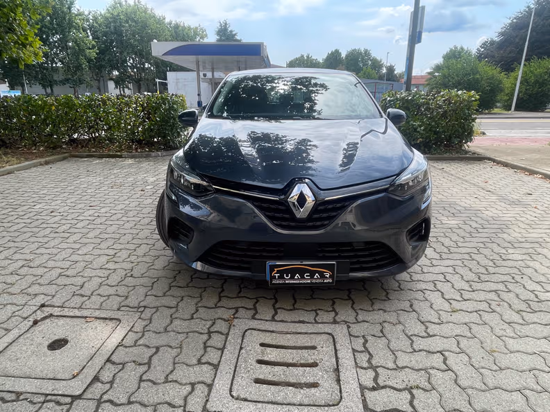 Renault Clio - 2