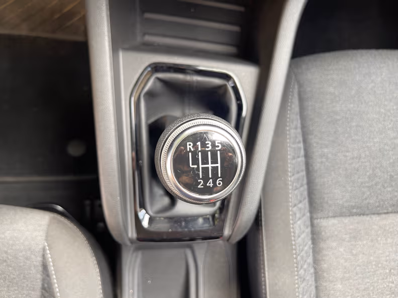 Renault Clio - 16