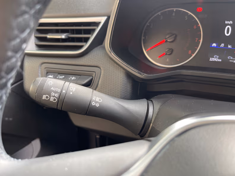 Renault Clio - 19
