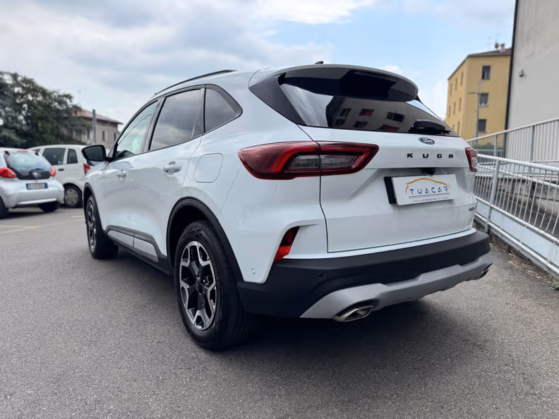 Ford Kuga - 3
