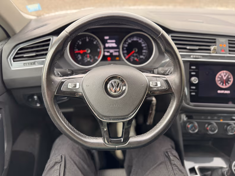 VW Tiguan - 16