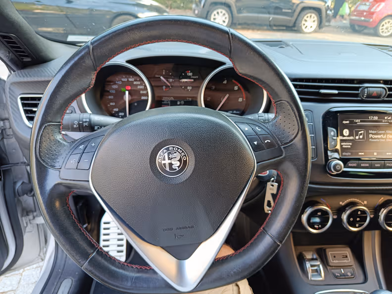 Alfa Romeo Giulietta - 11