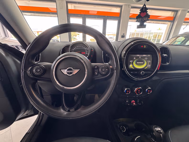 MINI Countryman - 7