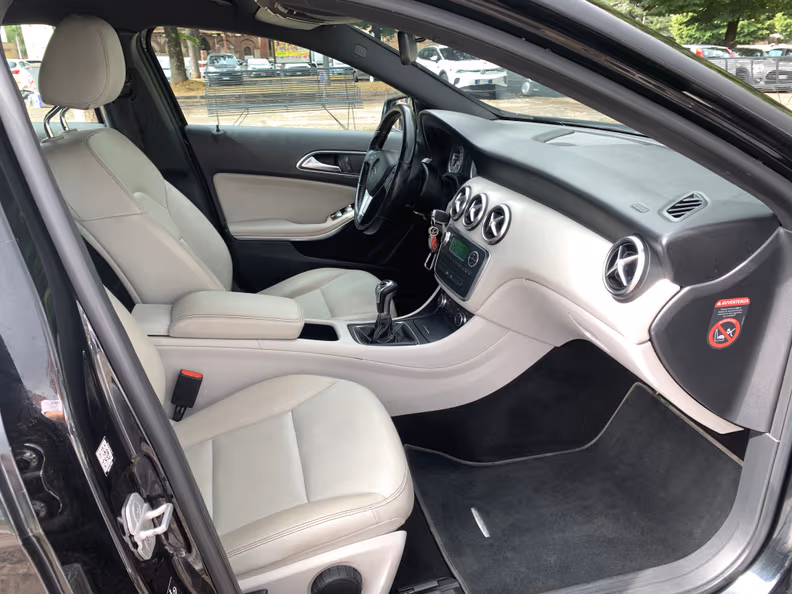 Mercedes-Benz A-Class - 52