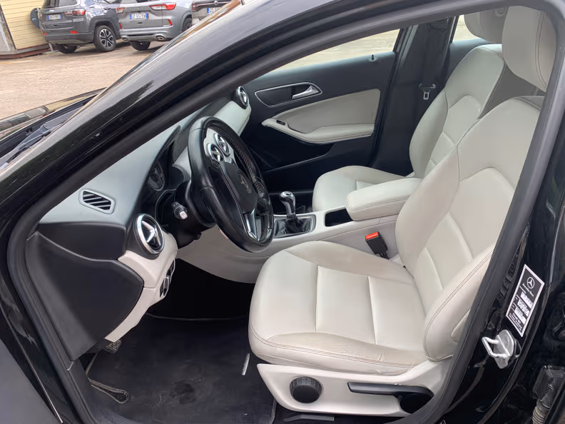 Mercedes-Benz A-Class - 28