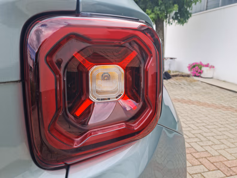Jeep Renegade - 20
