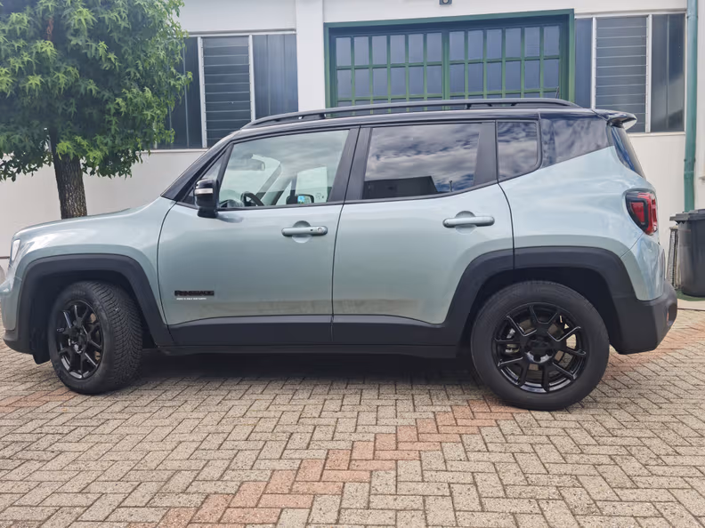 Jeep Renegade - 8