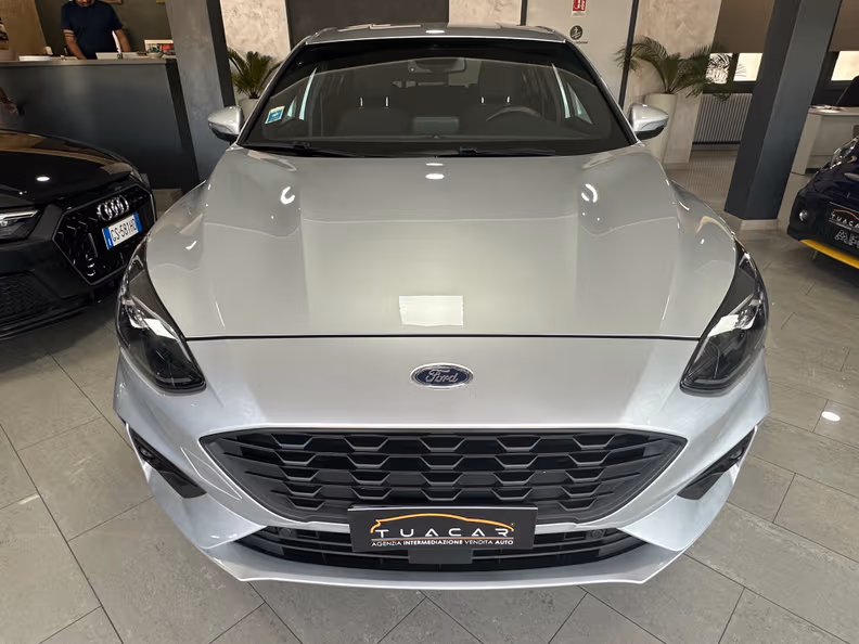 Ford Focus - 8