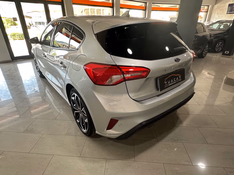 Ford Focus - 3