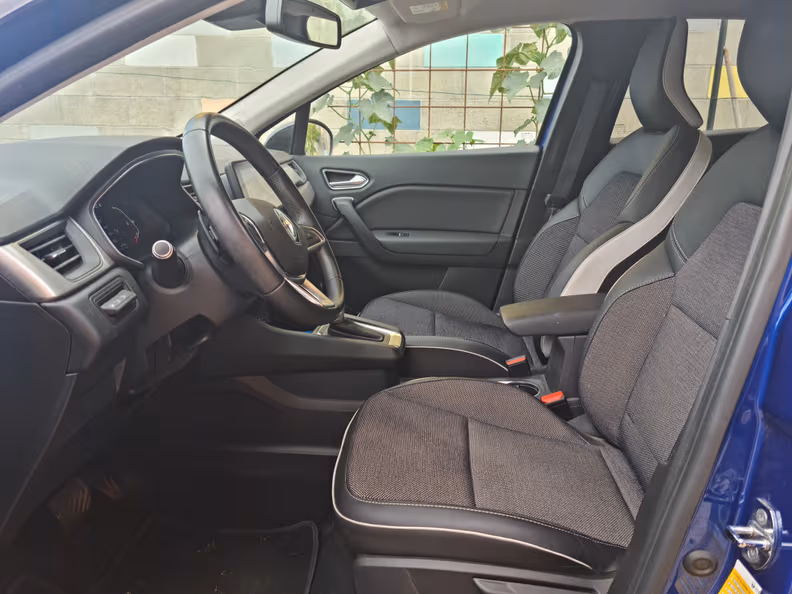 Renault Captur - 12