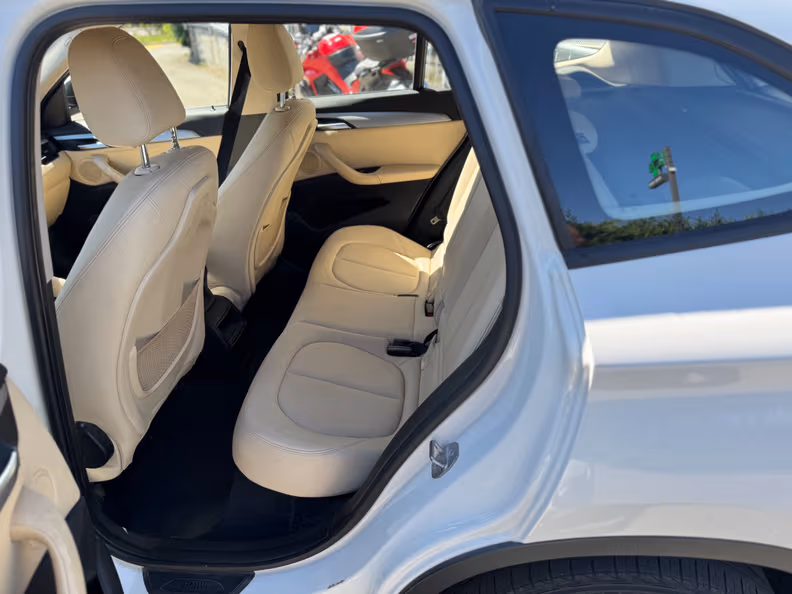 BMW X1 - 21