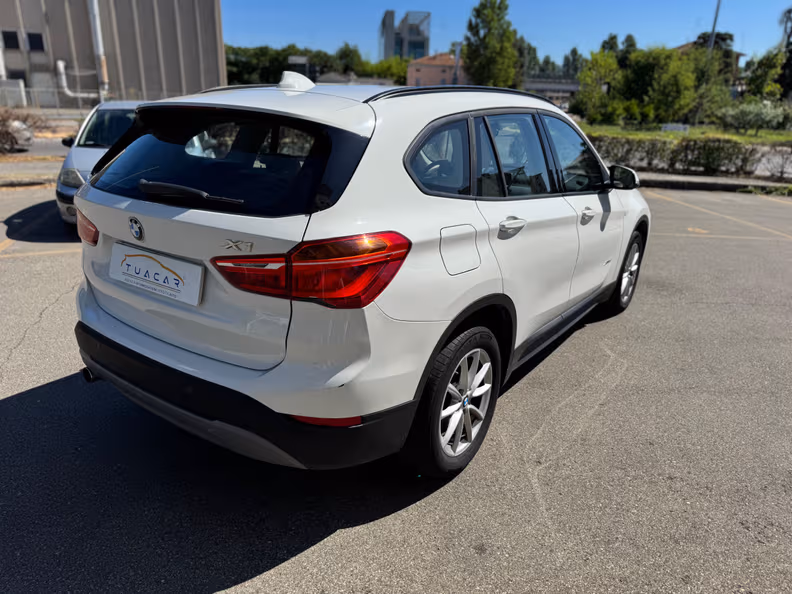 BMW X1 - 5
