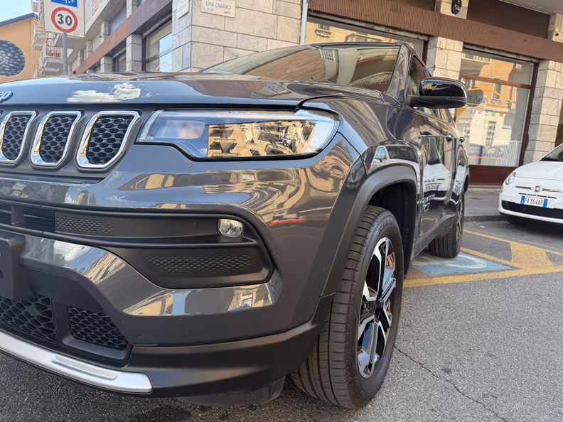 Jeep Compass - 3