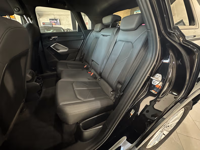 Audi Q3 - 15