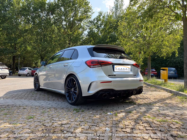 Mercedes-Benz A-Class - 2